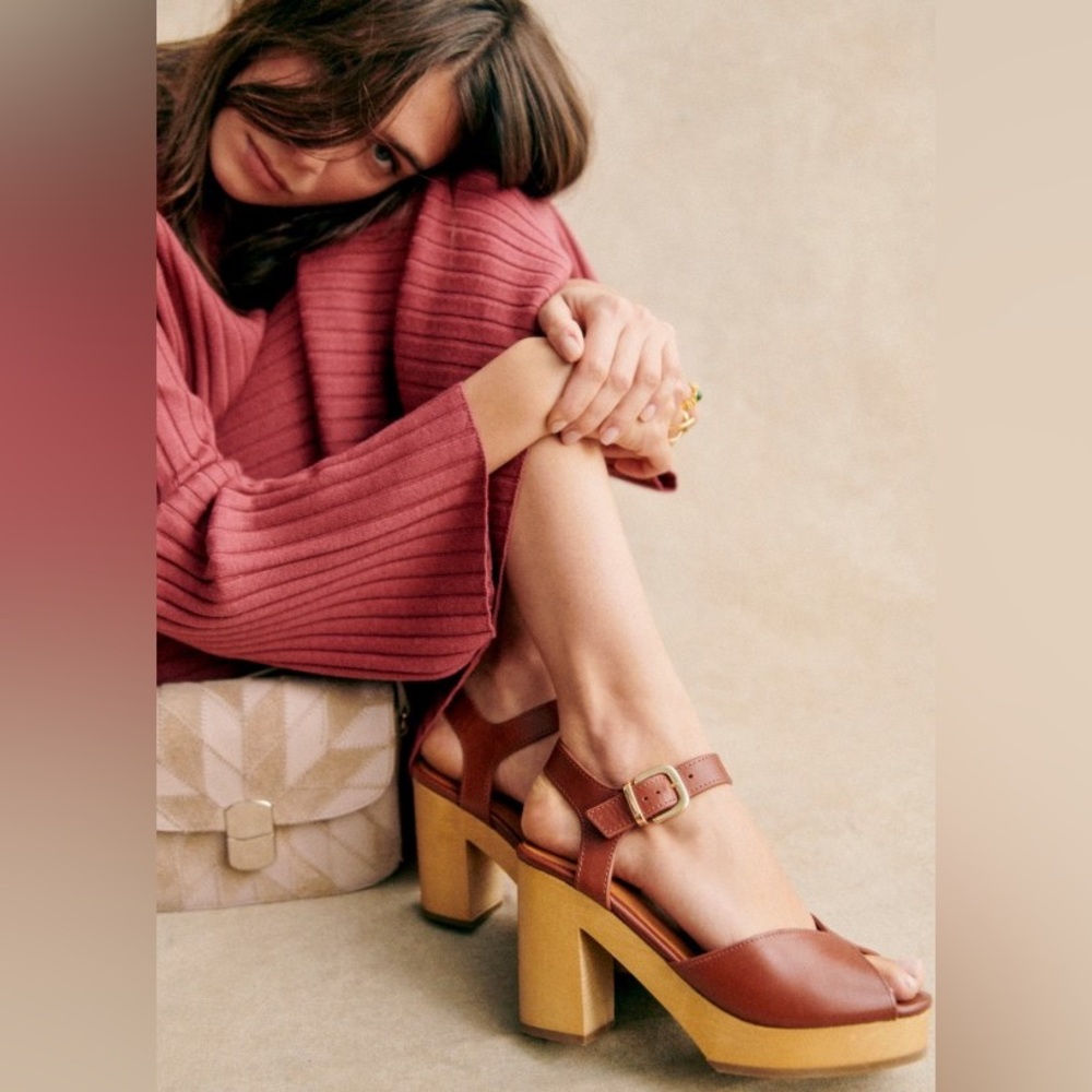 Sézane Fausta Clogs in Suede FR 40 / US 9 - Picture 2 of 10